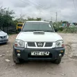 Nissan Hardbody 2017 White - 1