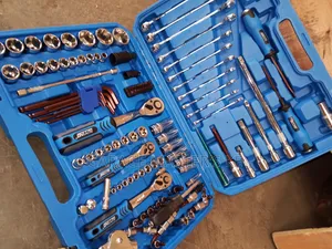 121-Piece Professional Tool Kit
