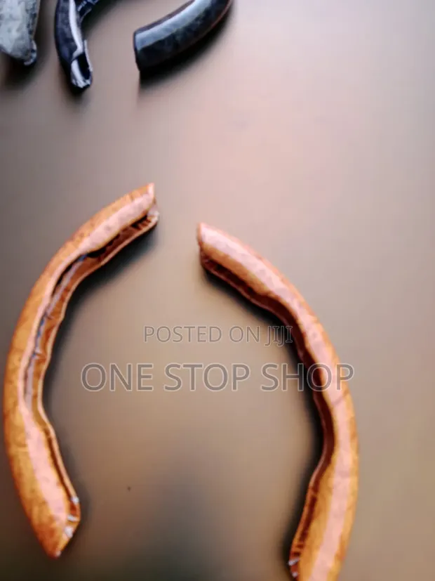 Segmented Brown Wood Grain Pattern Steering Wheel Cover - 1