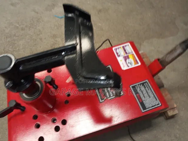 Brand New Italian Truck Tyre Changer Machine - 1