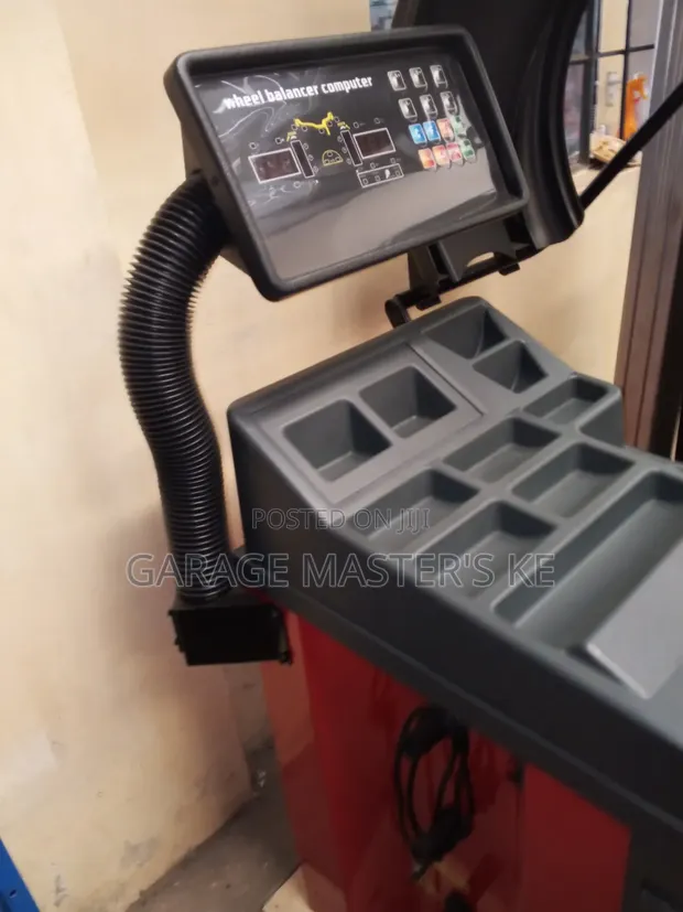 S828 Tyre Changer Machine - 1