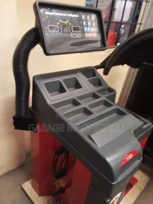 S828 Tyre Balancer Machine