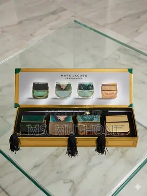 Marc Jacobs Mini Handbag Fragrance Set