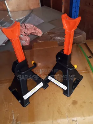 Brand New 3 Ton Vehicle Safety Stands