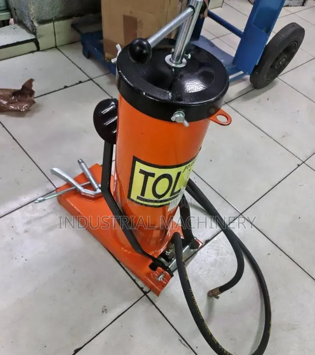 Brand New Foot Grease Gun - 1