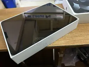 Apple iPad Air (2022) 64GB Gray