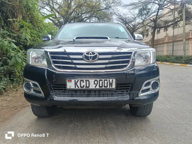 Toyota Hilux 2008 Black - 1