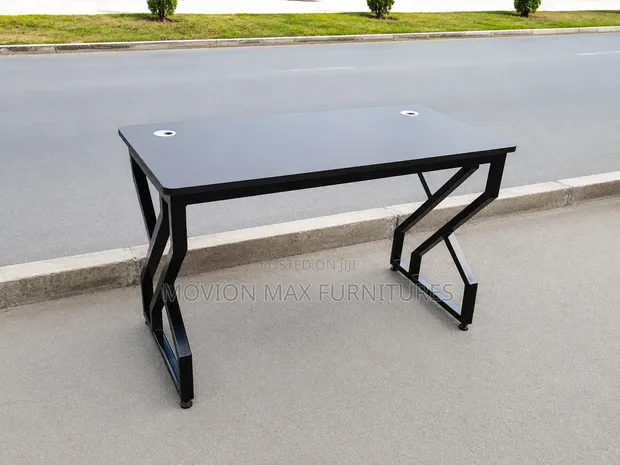 Boss Office Products Metallic Stand Office Table - 1