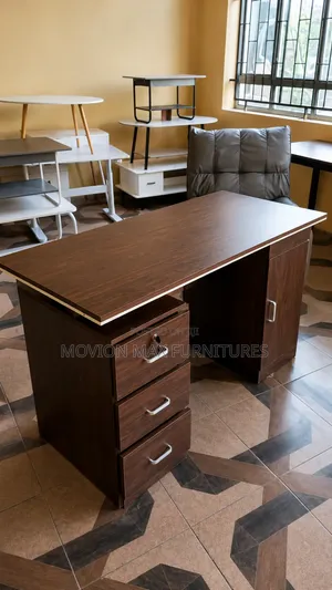 Boss Office Products Executive Desk, 120cm