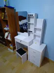 Modern Makeup Table with Storage - 1