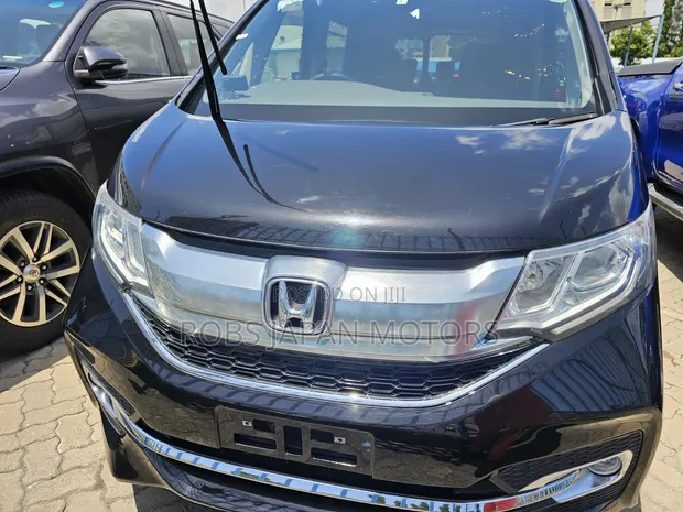 Honda Stepwgn Spada 2018 Black - 1
