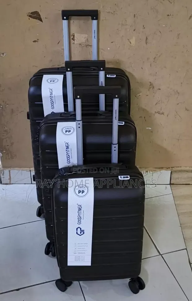 Black 3-Piece Suitcase Set - Size 4 - 1