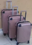 Seti ya Samsonite Isiyovunjika - 3 kwa 1, Ukubwa 4 - 1