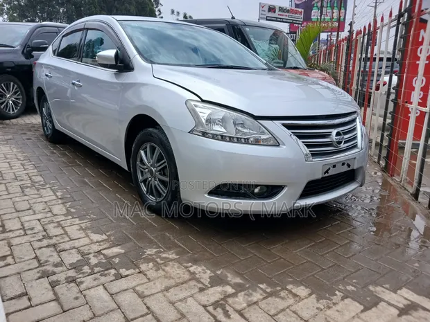 Nissan Sylphy 2019 Silver - 1