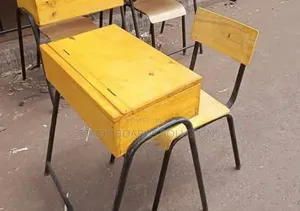 Kiti cha Mwanafunzi na Locker ya Hifadhi Binafsi