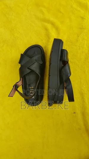 Brand New Platform Sandals - Black