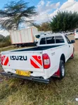Isuzu D-MAX 2009 White - 1