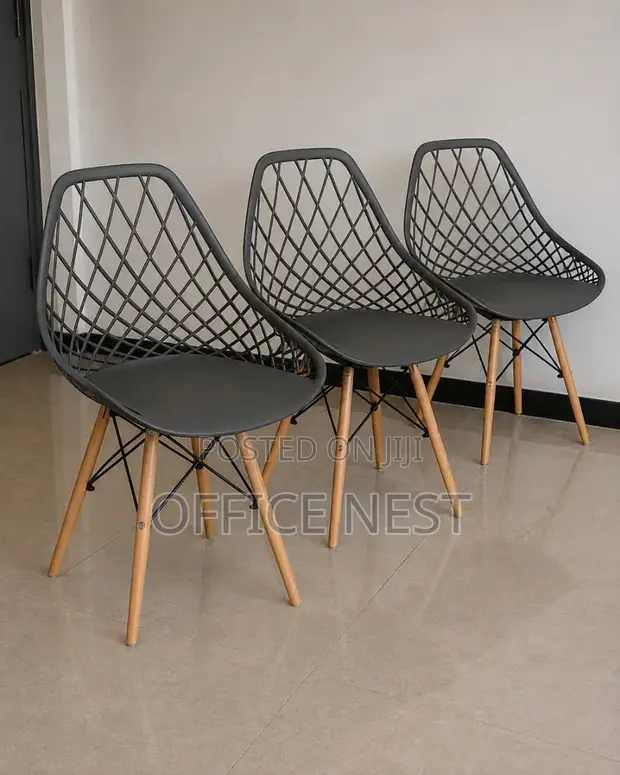 Modern Eames Style Dining Chair - Black with Wooden Legs - 1