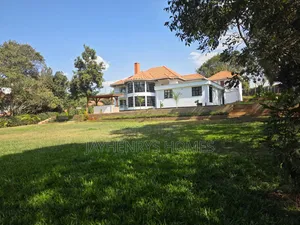 5-Bedroom House for Rent in Ridgeways, Windsor