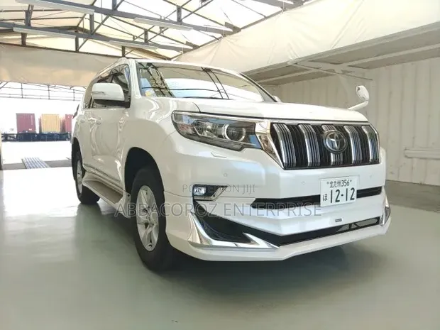 Toyota Land Cruiser Prado 2021 White - 1