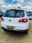 Volkswagen Tiguan 2009 Nyeupe - 3