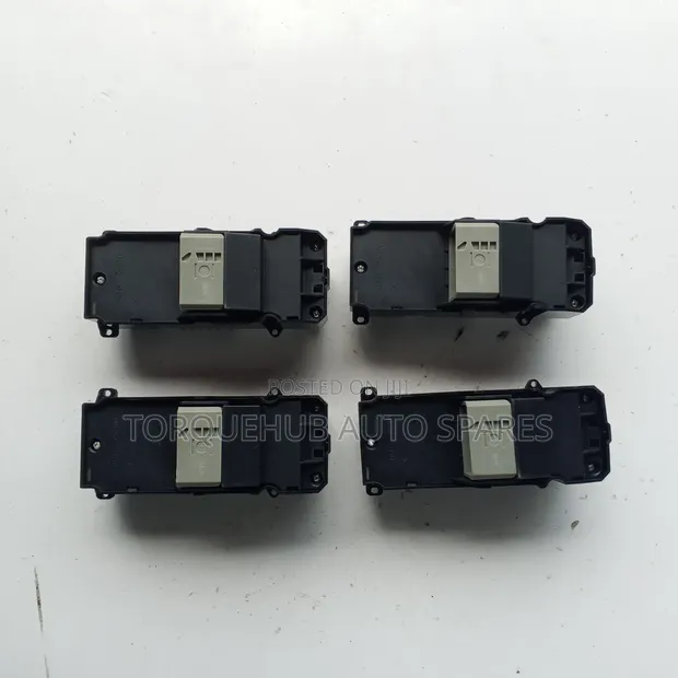 Honda Fit/Vezel 2014 Main Switch - 1