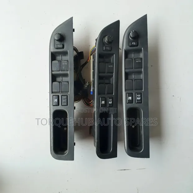 Suzuki Swift Power Window Switch (Iliyo tumika) - 1