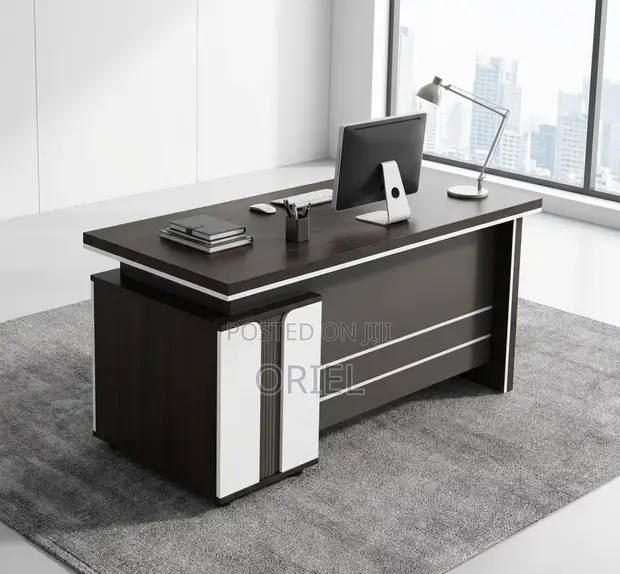 Executive Office Desk - 1.4m Compact - 1