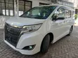 Toyota Esquire 2019 White - 1