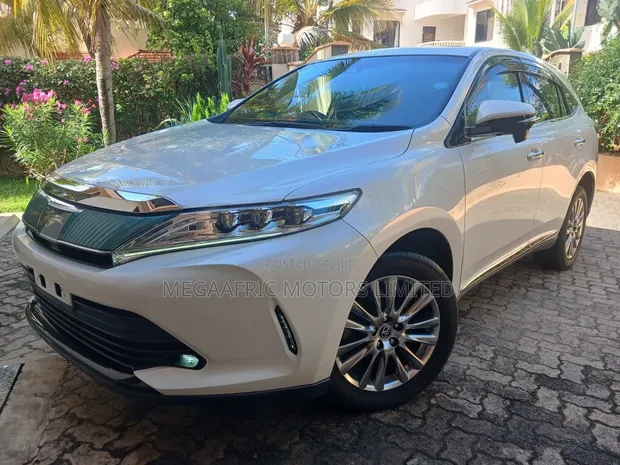 2019 Toyota Harrier - Fully Loaded - 1