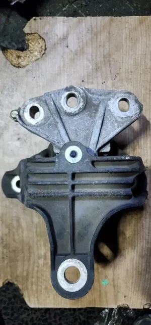 Honda N-WGN Engine Mounting (Used)