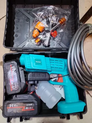 Brand New Makita Cordless Car Wash Machine