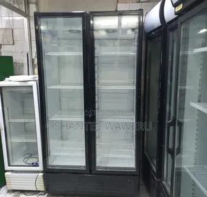 Black 1000L Display Chiller - Newly Used