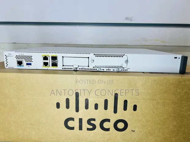 Cisco Catalyst C8200-1N-4T Enterprise Edge Router - 1
