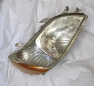 Toyota Platz Headlights