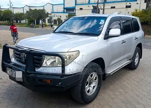 2009 Toyota Land Cruiser - Gray