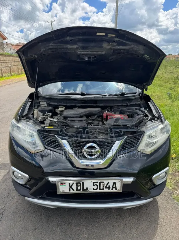 Nissan X-Trail 2014 Black - 1