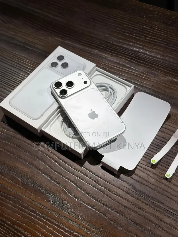 New Apple iPhone 17 Pro 1TB White - 1