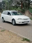 Toyota Caldina 2002 White - 4