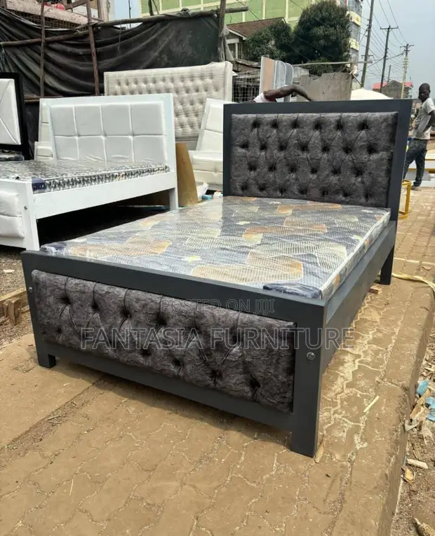 5x6 Diamond Tufted Grey Bed Frame - 1