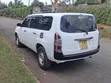 Toyota Probox 2014 White - 4