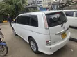 Toyota Isis 2014 White - 4