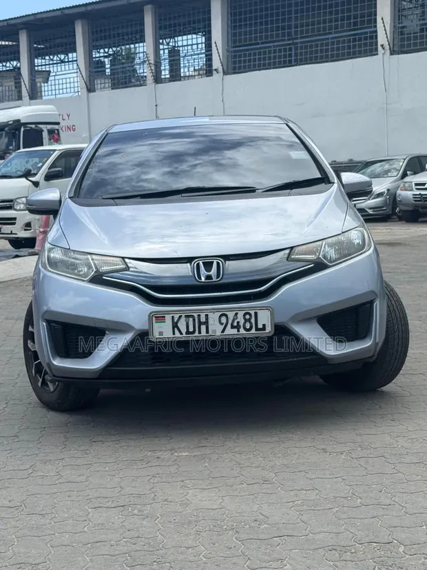 Honda Fit Hybrid 2015 Blue - 1
