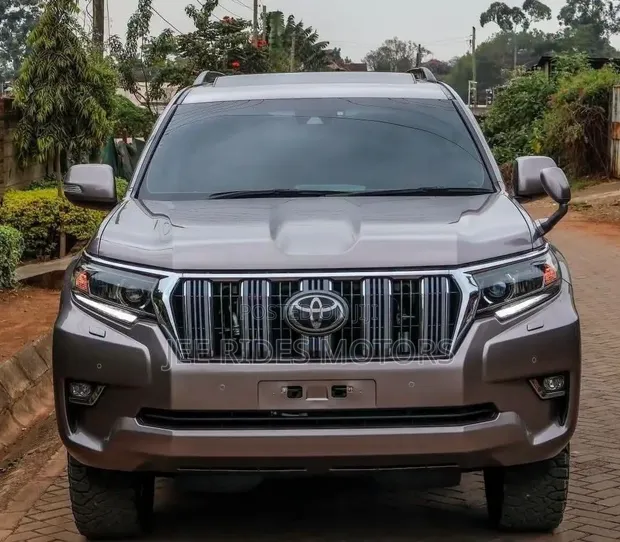 Toyota Land Cruiser Prado TX 2018 Diesel - 1