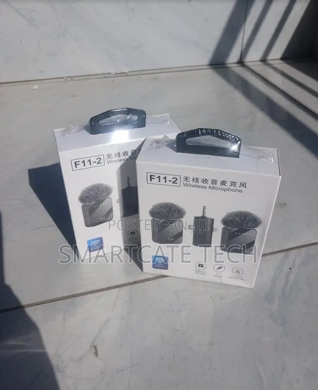3-in-1 F11-2 Wireless Lavalier Mic na Transmitters Mbili - 1