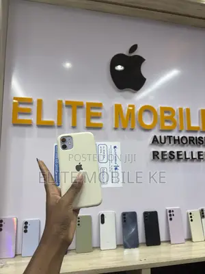 Apple iPhone 11 128GB Zambarau