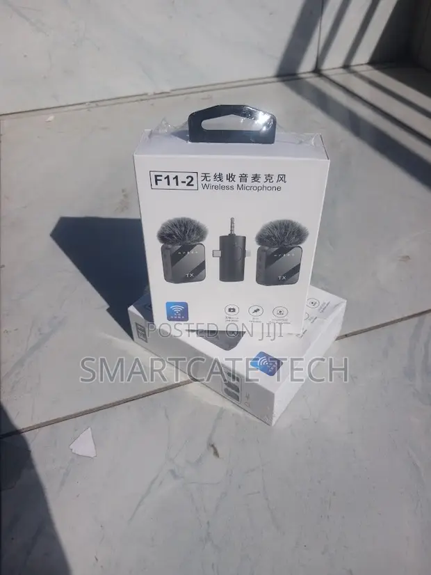 F11-2 Lavalier Microphone 3-in-1 Dual Wireless Mic - 1