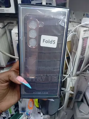 Kati ya Brown Leather na Muundo wa Mamba kwa Samsung Galaxy Z Fold 5
