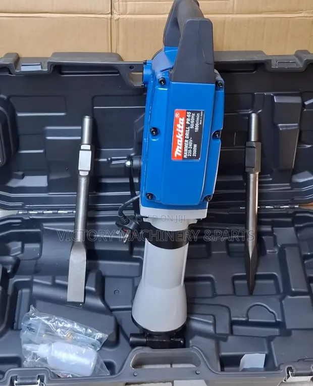 2500W Makita Demolition Hammer - 1