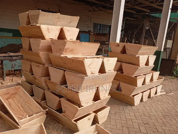 Kenya Top Bee Hive - Brand New - 1
